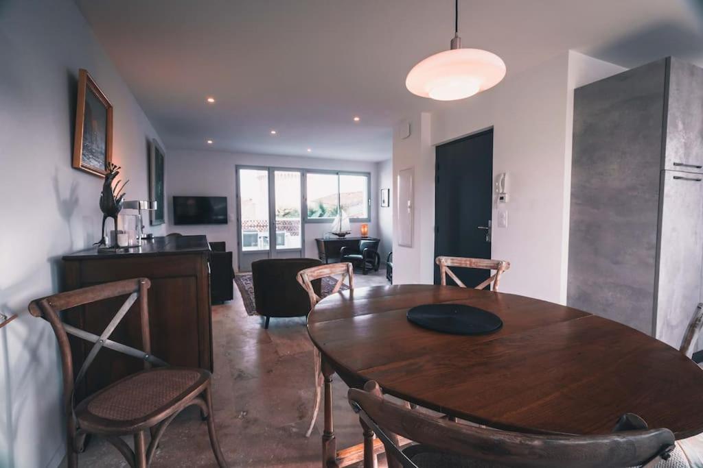 Vue Superbe Sur Tour De La Lanterne T2 Avec Terrasse Remparts 2 Apartment Ла Рошел Екстериор снимка